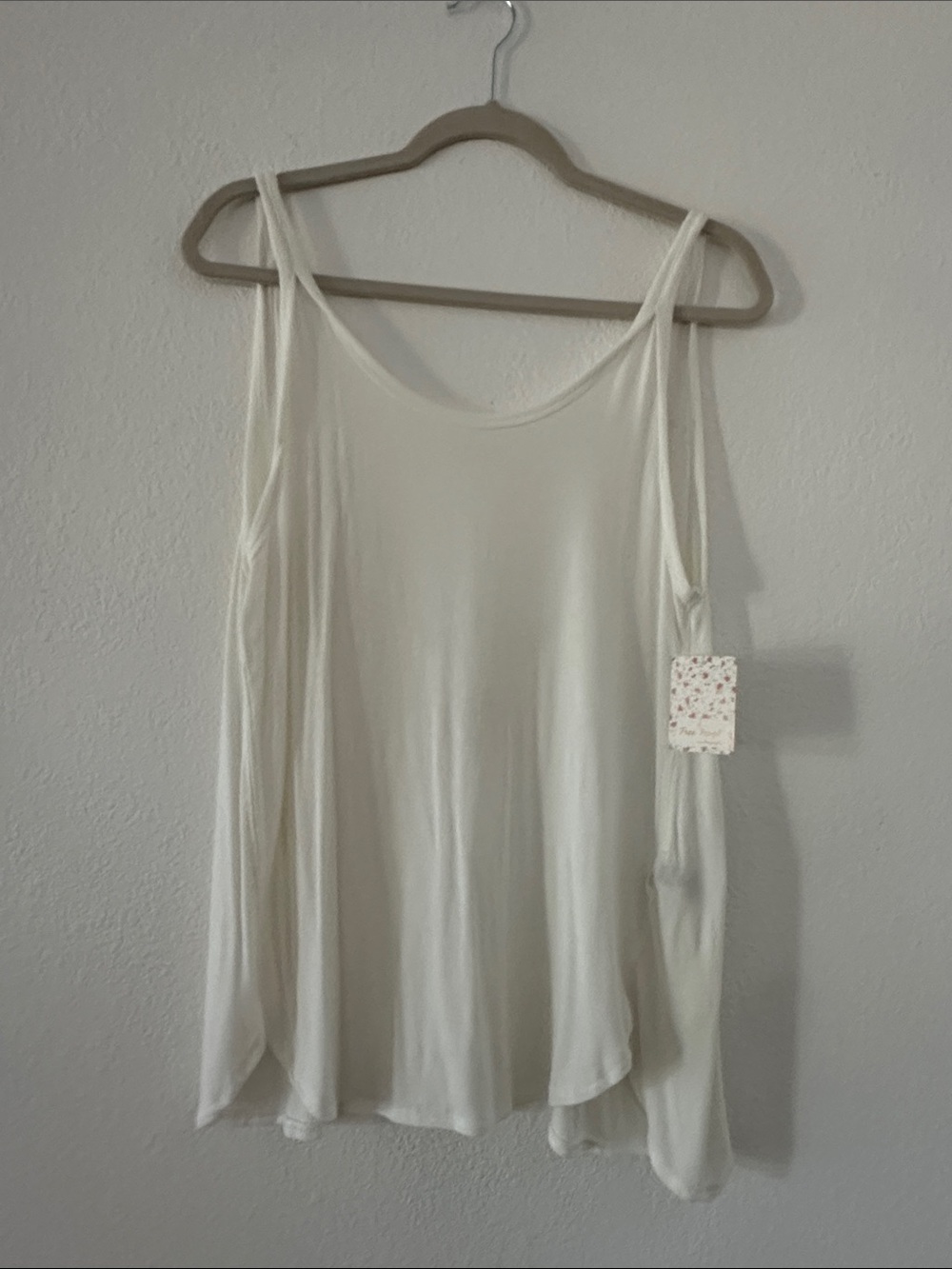 NWT! WE THE FREE White Oversized Scoop Neck Low Back Tank Top, size Small